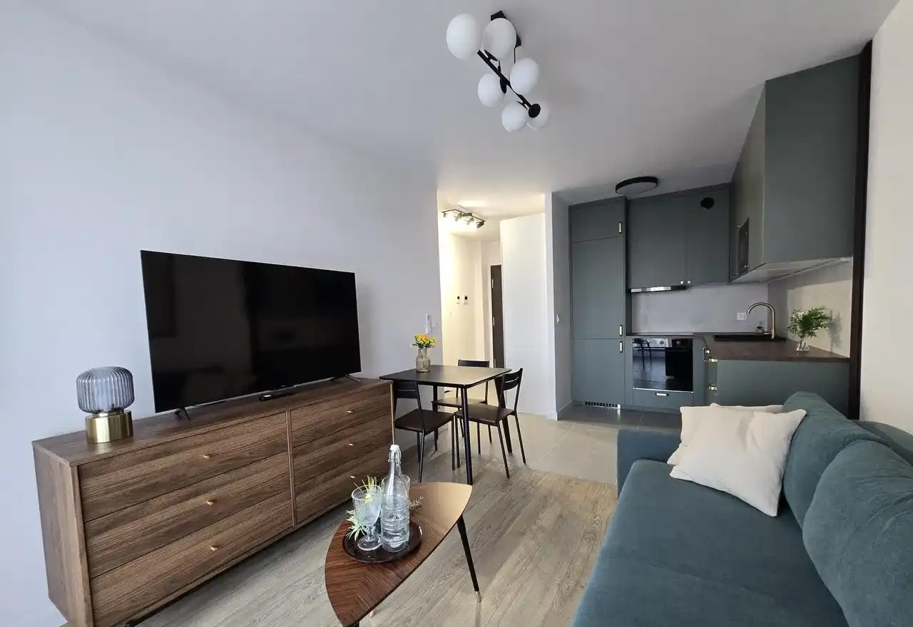 Nowe 2 pokoje | Klimatyzacja | Balkon 10m² | Centrum | Garaż - zdjęcie 3
