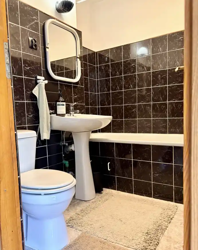 Matejki 4, obok Sejmu i Senatu RP, cicha kawalerka-studio 30 m2 PL/ENG - zdjęcie 9