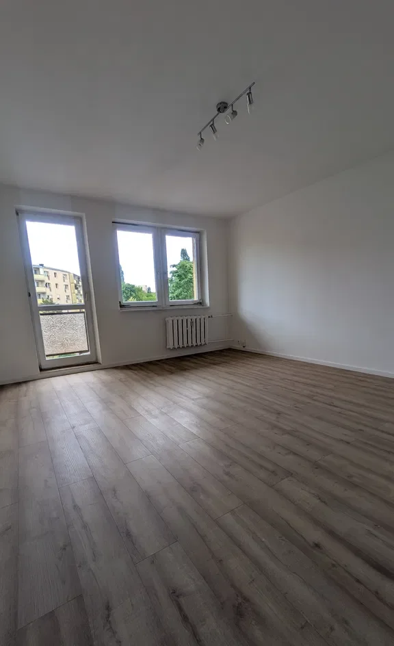 Mieszkanie z balkonem i garażem na wynajem - zdjęcie 7