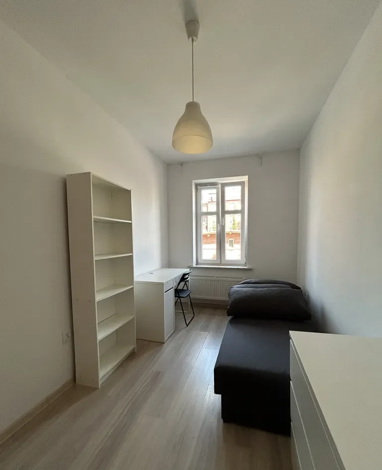 Duży 1 os. pokój w ścisłym centrum ul. Francuska tuż przy Mariackiej