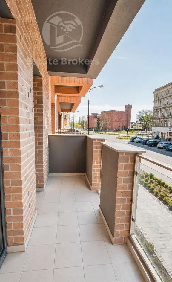 Jasne mieszkanie w  samym centrum do aranżacji - zdjęcie 7
