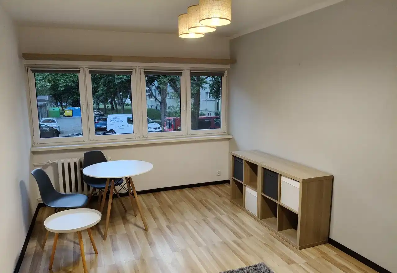 Kawalerka 28 m² po remoncie, Łódź Bałuty (Teofilów), bez pośredników - zdjęcie 2