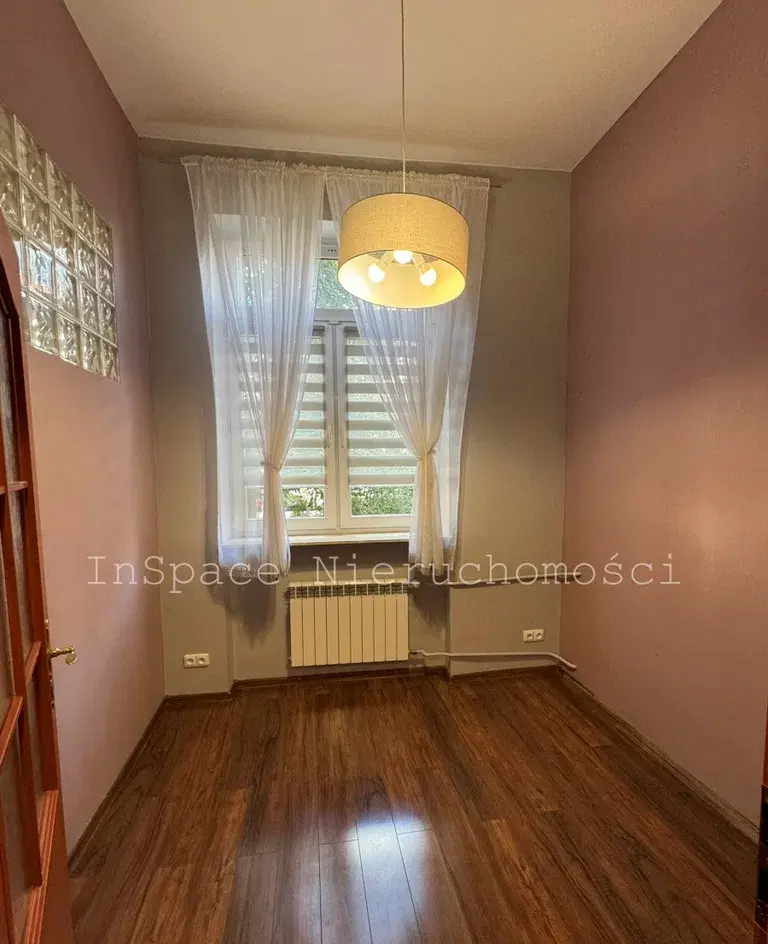 Plac Zbawiciela-2 oddzielne pokoje-34m2-nieumeblowane-może być lokal - zdjęcie 5