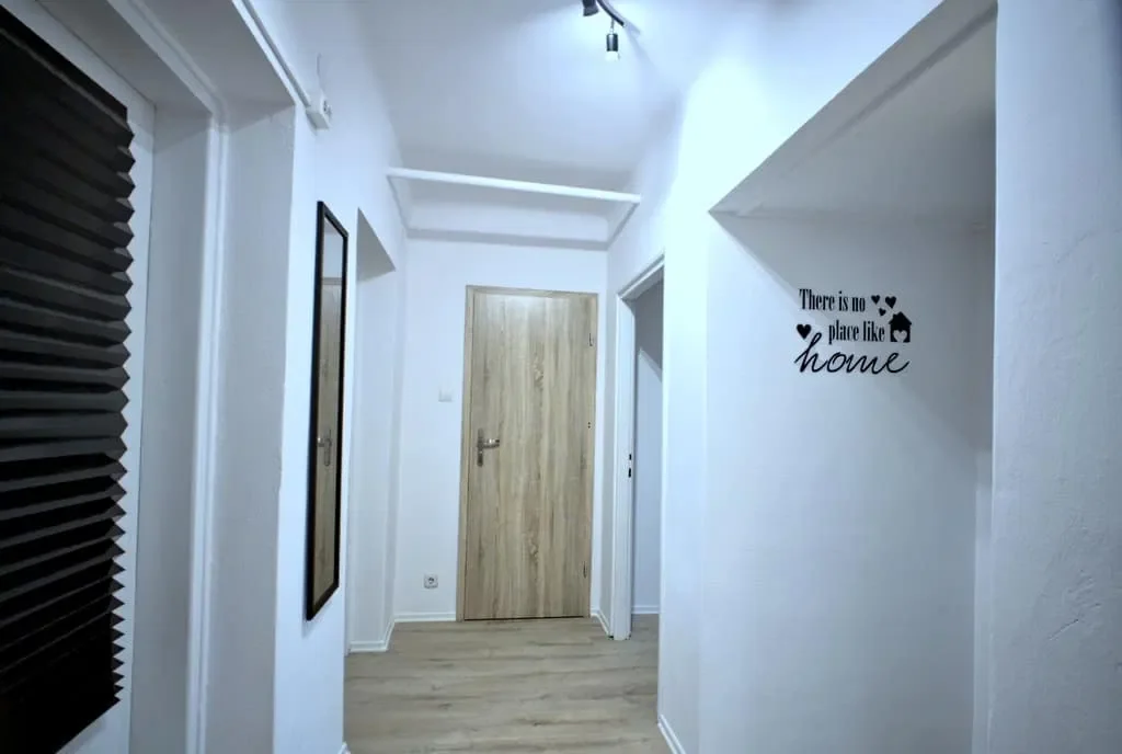 Pokój z balkonem w samym Centrum, Emilii Plater, pok nr 3 - zdjęcie 8