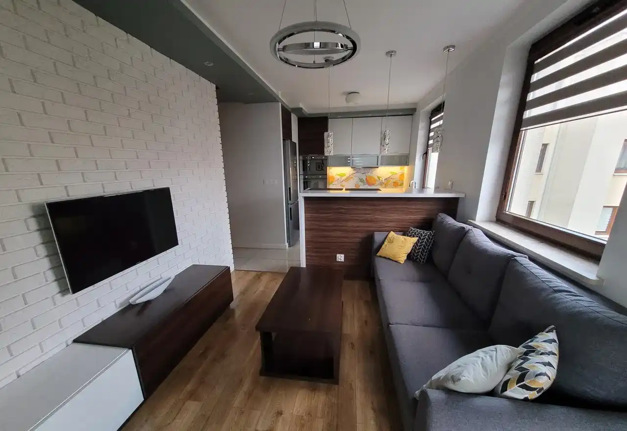Mieszkanie 3 pok| Klima | Miejsce garażowe | Balkon | Trójstronne