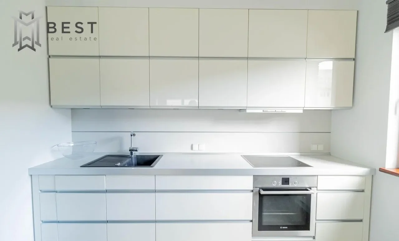 Apartament z miejscem parkingowym i klimatyzacją - zdjęcie 5