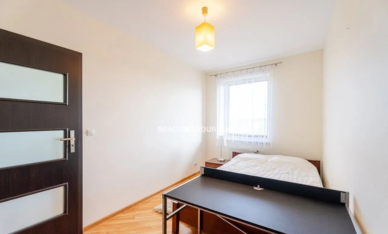 2-pok z garażem, Ruczaj, ładny widok z okna - zdjęcie 10