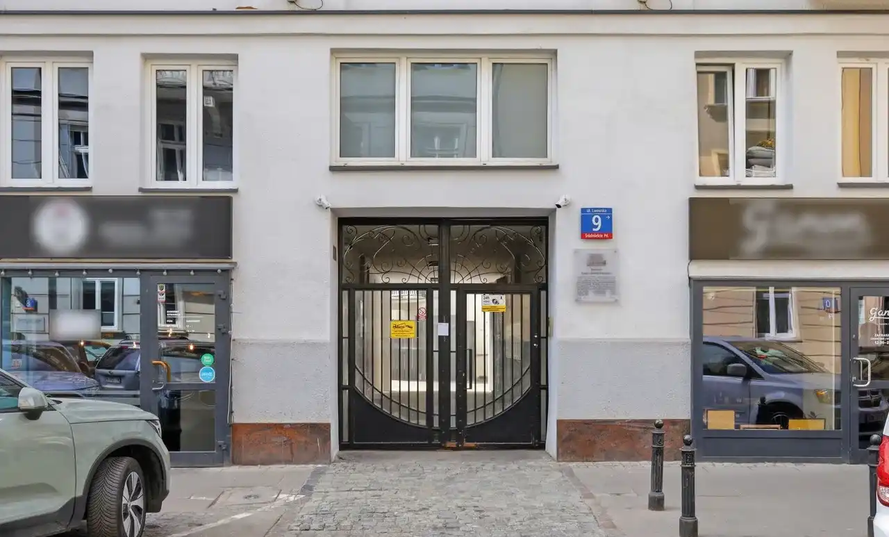 Dwupokojowe w kamienicy na LWOWSKIEJ/na okres do końca września. - zdjęcie 10