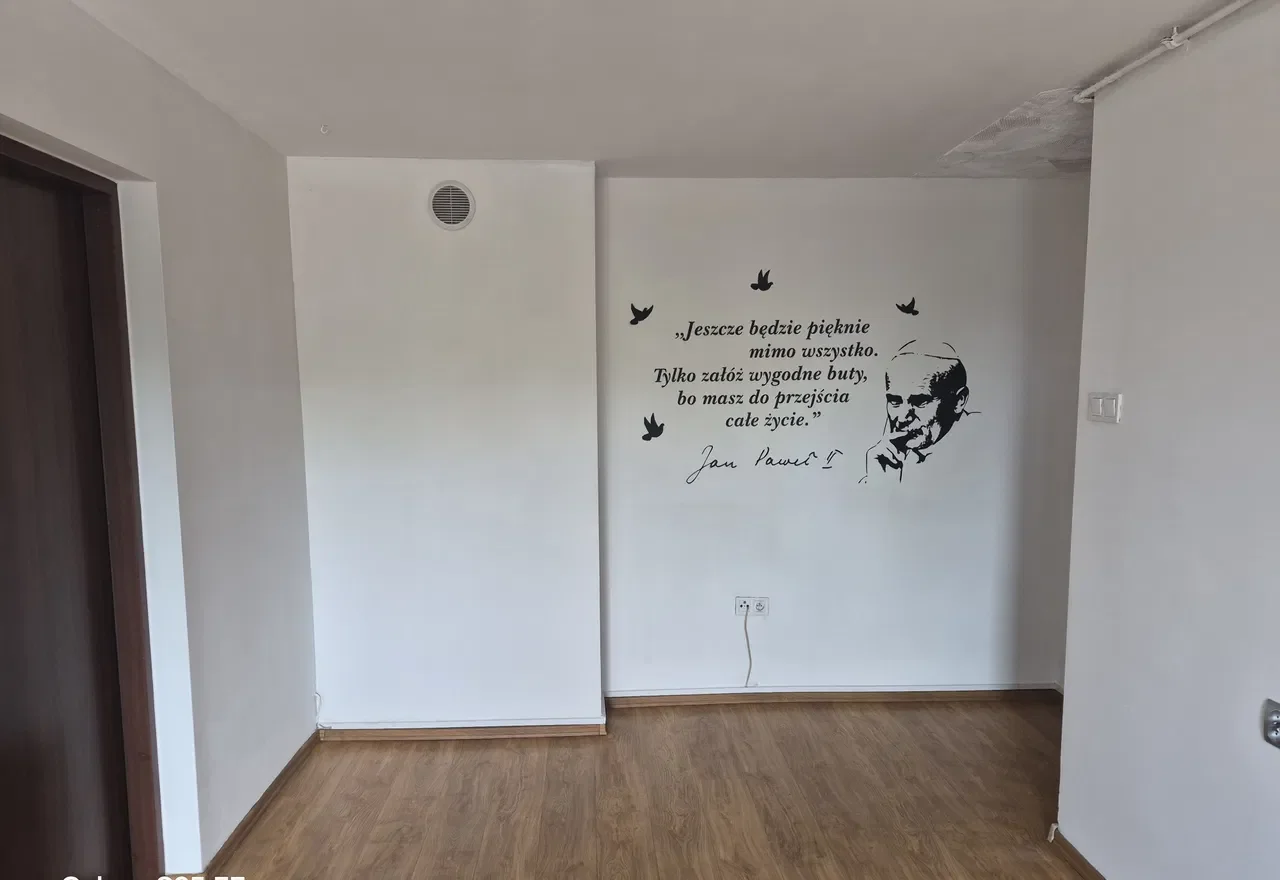 Wynajmę mieszkanie w centrum Jarocina - zdjęcie 2