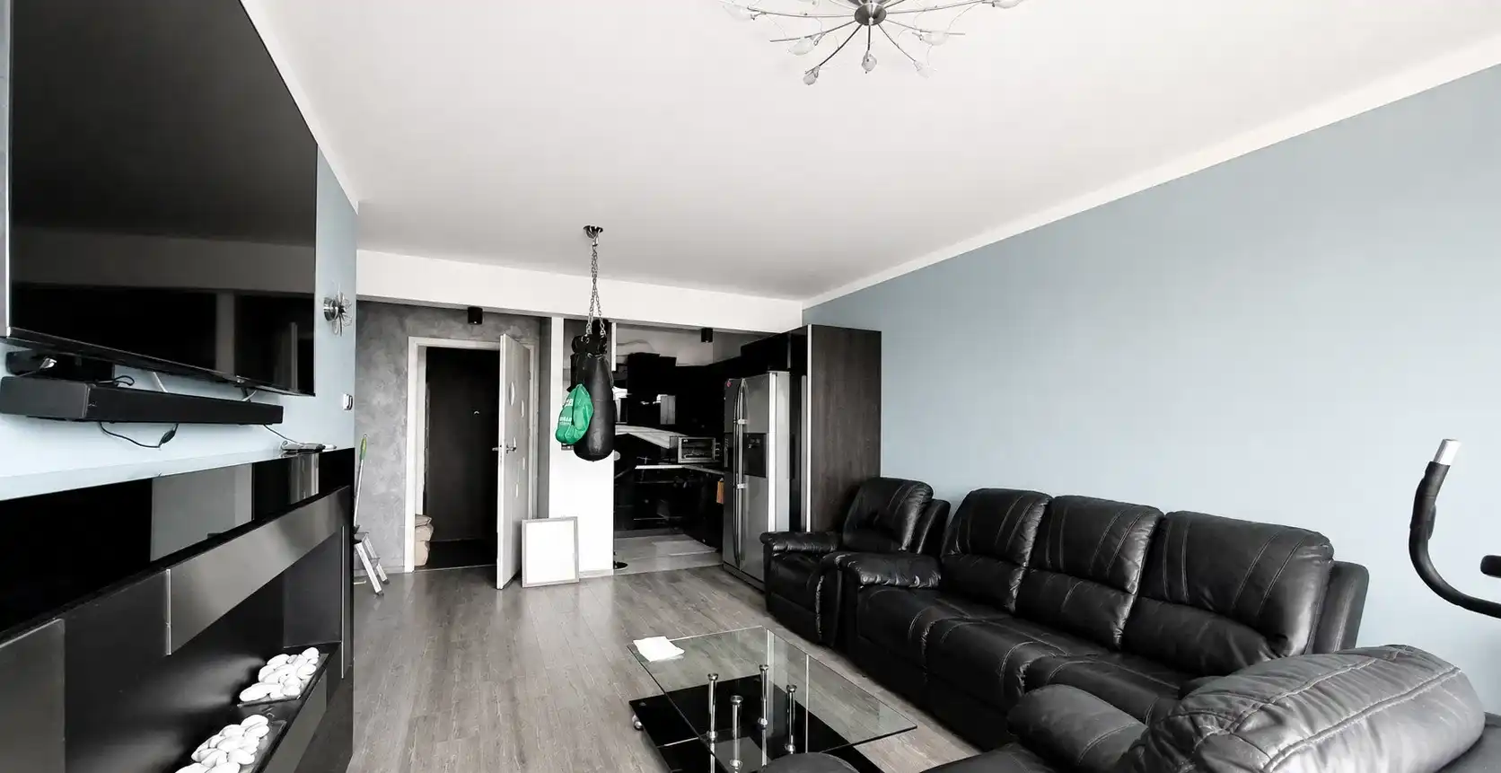 Nowoczesne 2 pokojowe, duży balkon, winda - zdjęcie 3