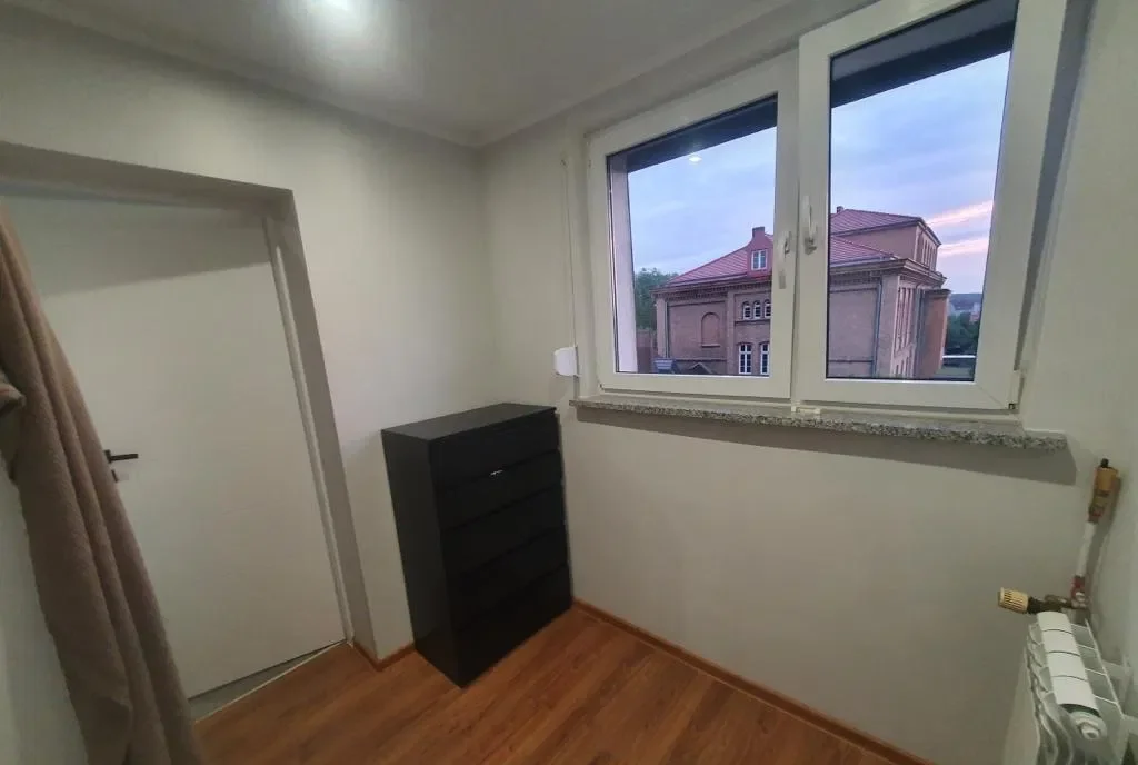 Do wynajęcia 3 pokoje 47 m², ul. Dąbrowskiego, Rawicz - zdjęcie 3