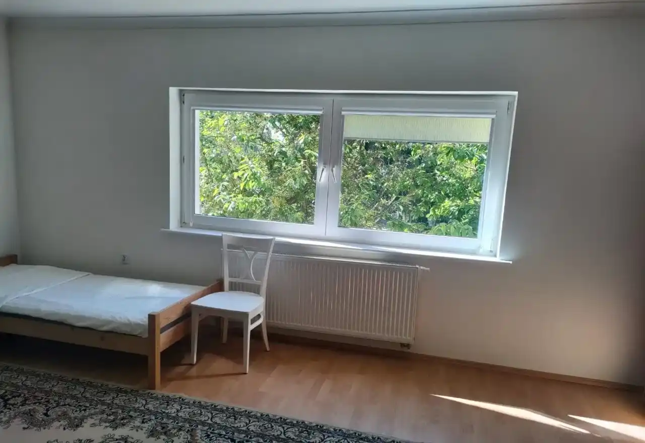 Wynajmę pokój jedno lub dwuosobowy - zdjęcie 2