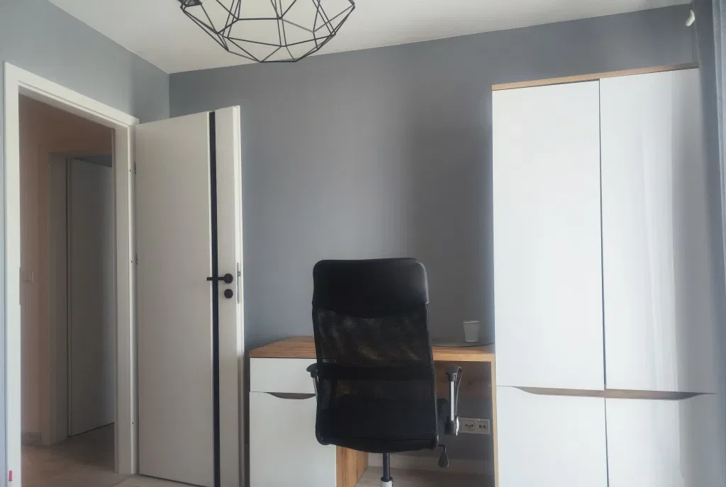 Pokój w mieszkaniu 44m2 w Łodzi - zdjęcie 2