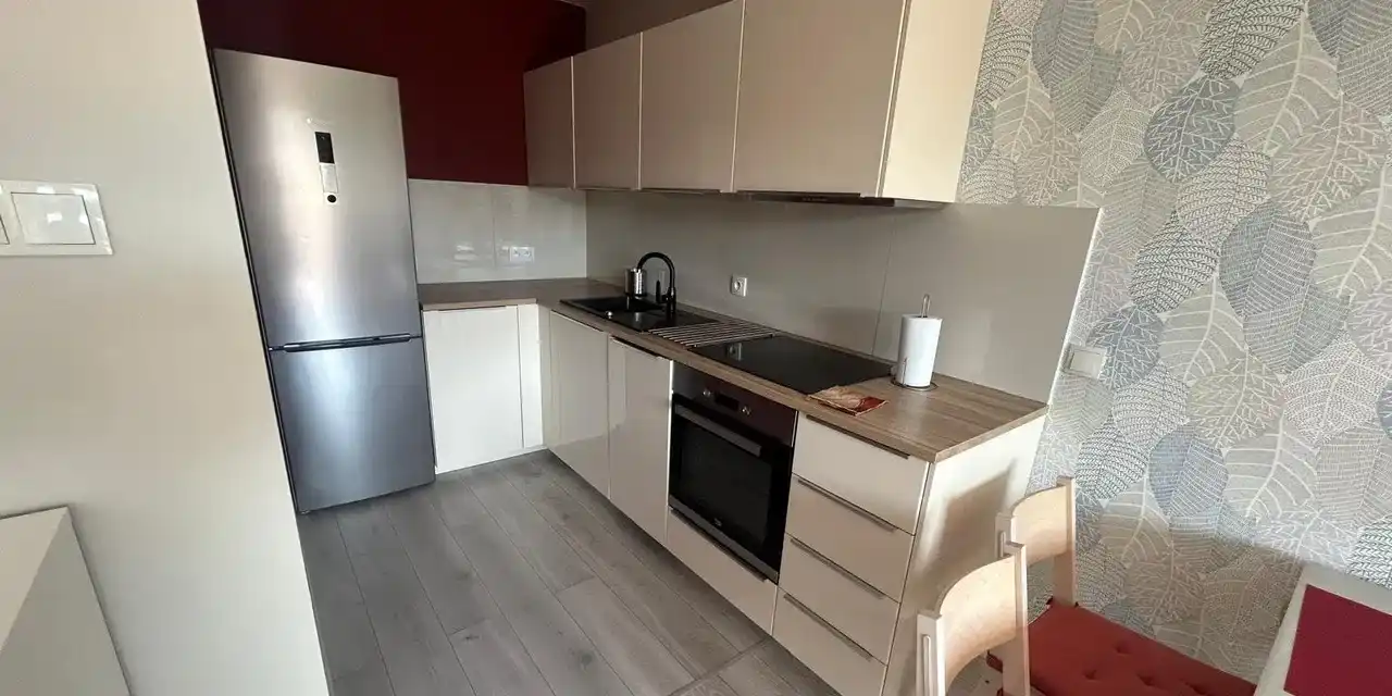 Kraków Dębniki: ciche i słoneczne mieszkanie 2 pokoje z balkonem i miejscem w garażu - zdjęcie 7