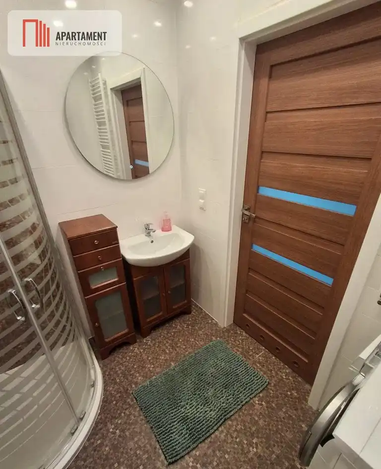 Pierwszy najem/ balkon/ komórka/ miejsce postojowe - zdjęcie 6