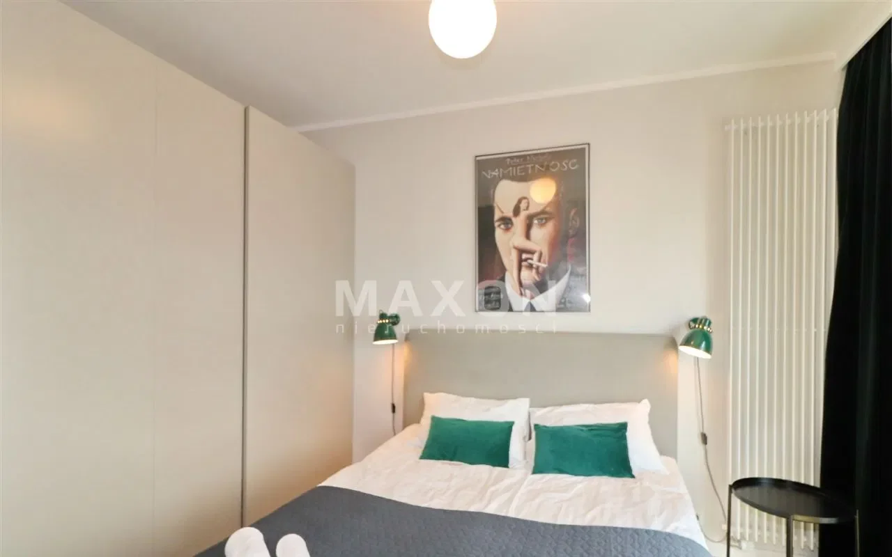 Ekskluzywne mieszkanie w Mennica Residence - zdjęcie 6