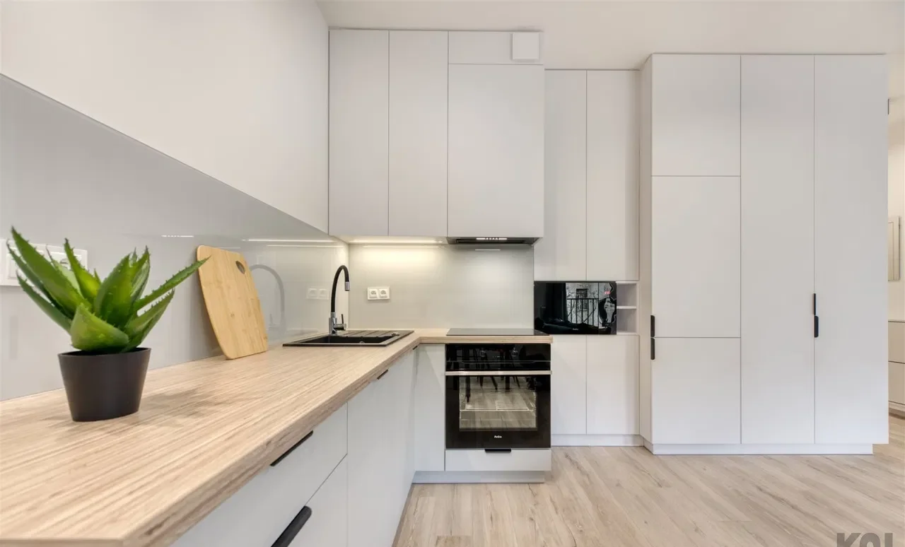 Komfortowe studio w apartamentowcu w Łodzi - zdjęcie 10