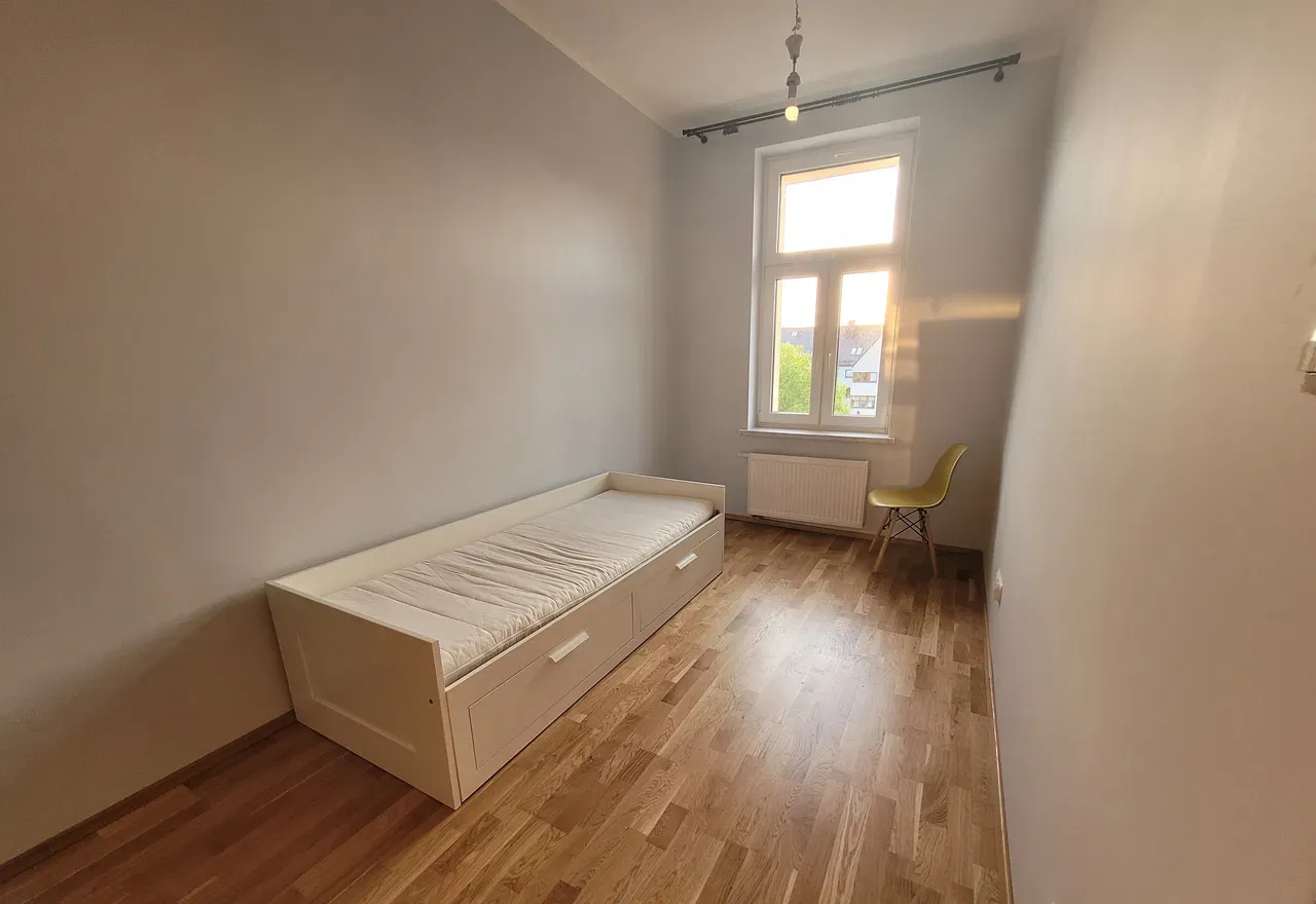 Przytulne 2-pokojowe mieszkanie na Brochowie - ul. Birmańska - zdjęcie 3