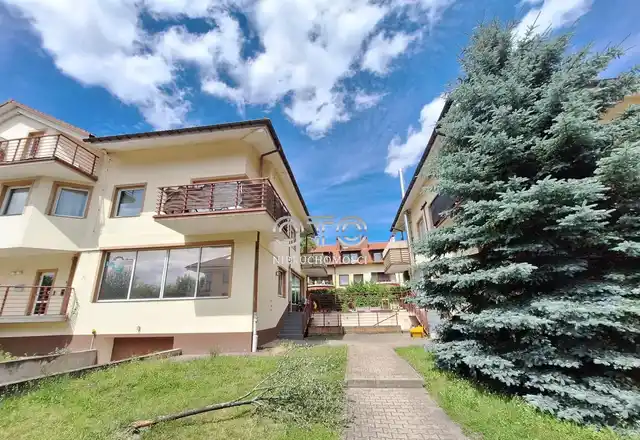 Klecina/Obok terenów zielonych/Balkon/Od zaraz - zdjęcie 9