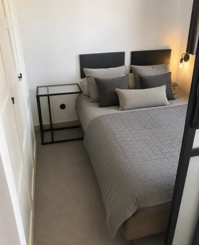 Studio z osobną sypialnią i z balkonem w centrum - zdjęcie 6