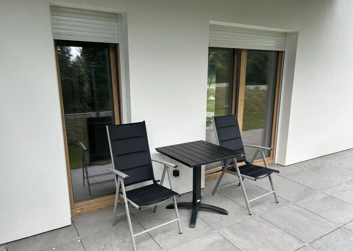 Nowoczesne mieszkanie 51 m² z ogródkiem 180 m² - zdjęcie 8
