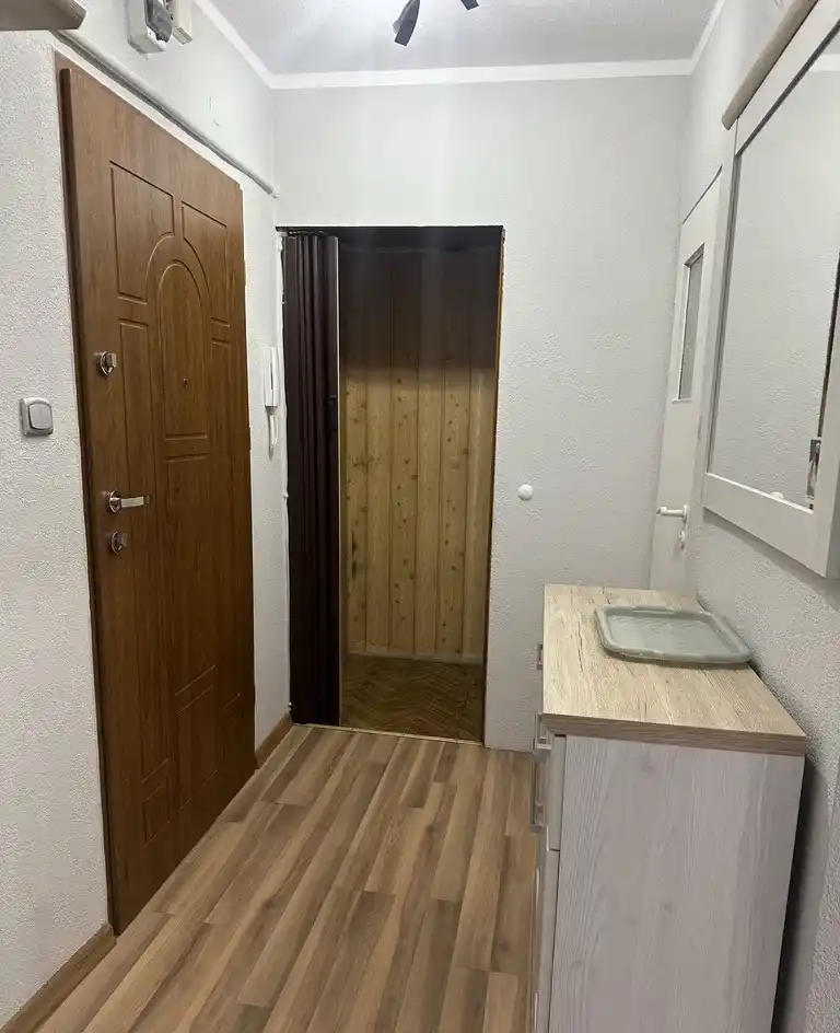 Kawalerka 35m centrum 1 piętro - zdjęcie 2