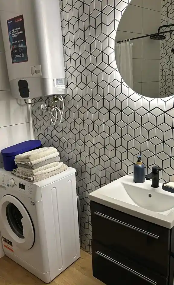 Nowoczesna kawalerka z balkonem, do zamieszkania - zdjęcie 7