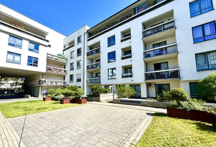 2-pokojowe mieszkanie, Saska Kępa, Garaż, Balkon - zdjęcie 10