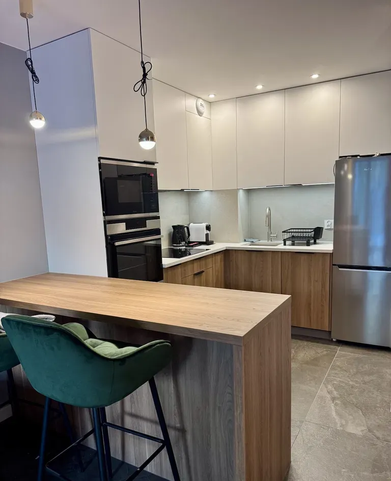 Apartament 2-pokojowy - wysoki standard z balkonem i garażem - zdjęcie 4