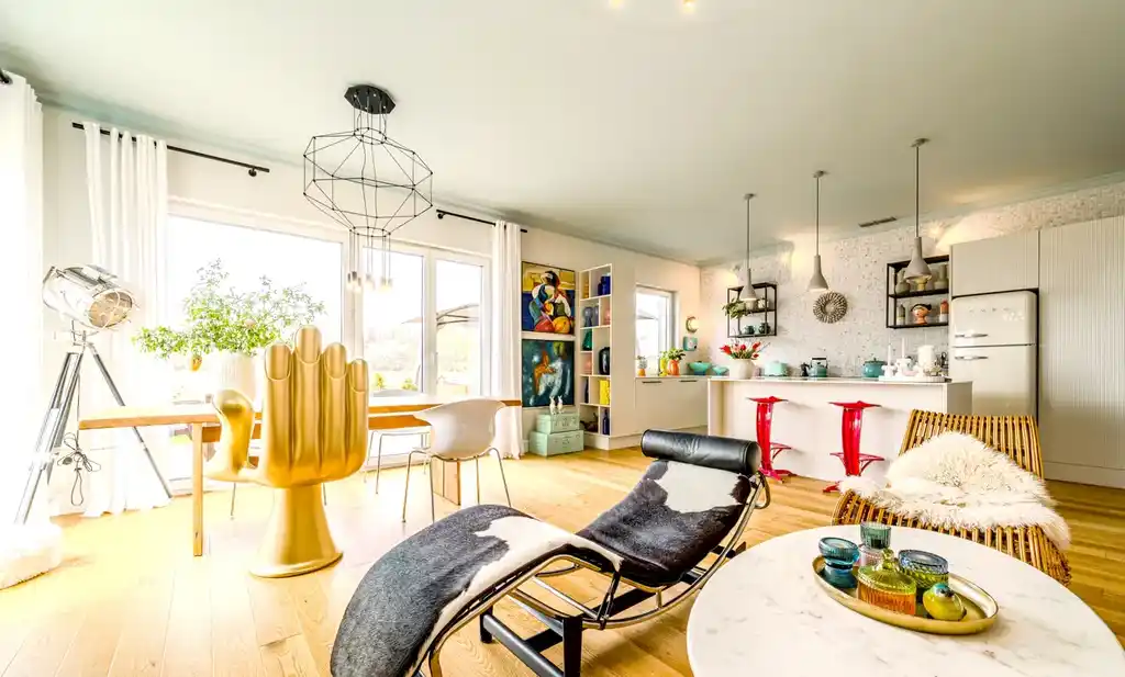 Piękny Dom 125 m², 4 Pokoje, Klimatyzacja, Ogród, Garaż + 3 miejsca ! - zdjęcie 5