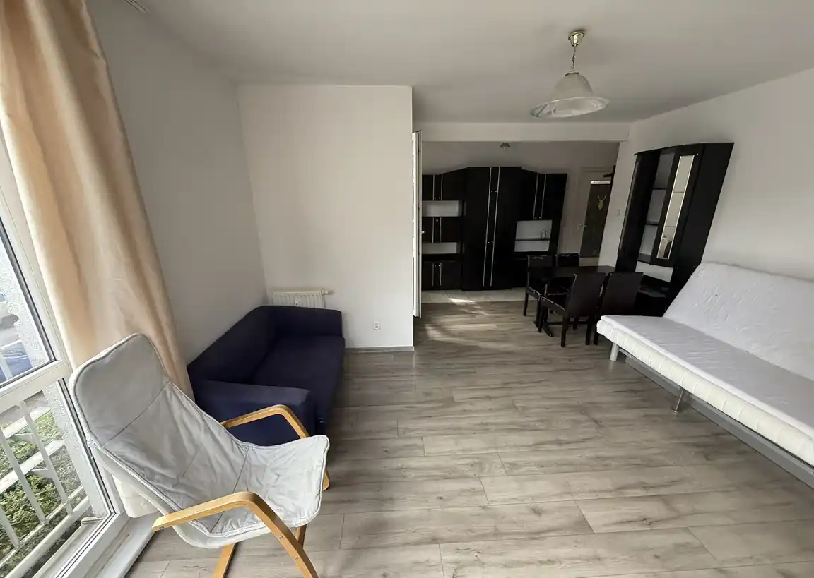 awalerka 39m2 wyposażona ul.Sieradzka 12, 1ptr. winda , balkon - zdjęcie 8