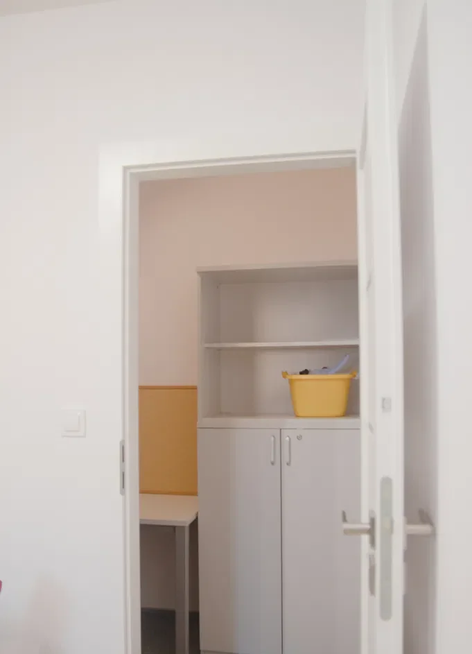 Warszawa Praga Południe: mieszkanie 4 pokoje 64m2 po remoncie, blisko Ronda Wiatraczna - zdjęcie 2