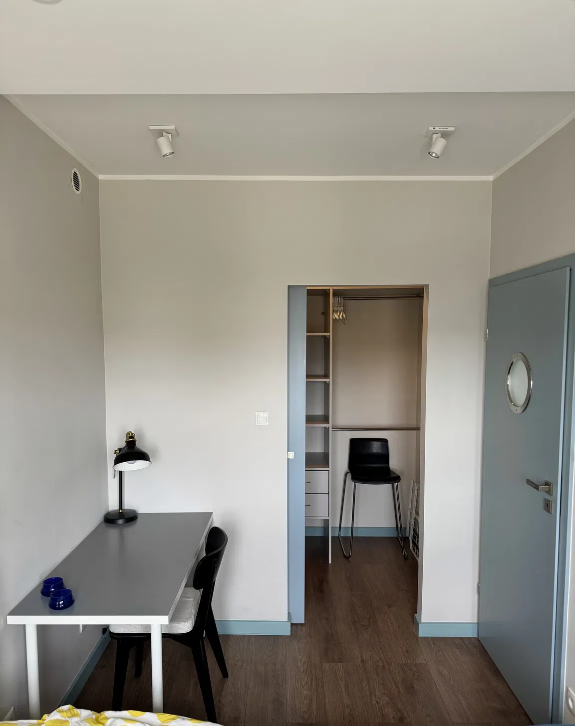 Mieszkanie 33m², 2 pokoje, w ścisłym centrum Gdyni - zdjęcie 9