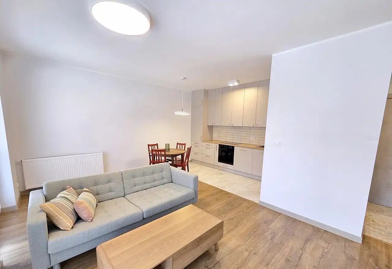 APARTAMENT Z MIEJSCEM POSTOJOWYM W HALI GARAŻOWEJ - zdjęcie 3