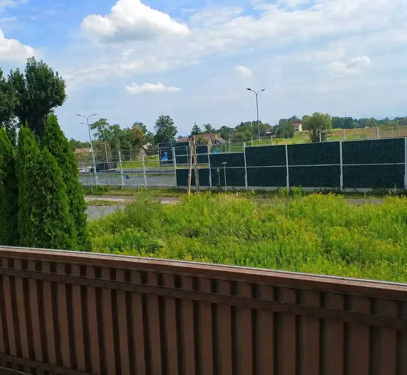 wynajem pietro domu jednorodzinnego Krakow Igolomska 5 pokoi kuchnia lazienka okolo 120m2 nowa huta niepolomice - zdjęcie 3