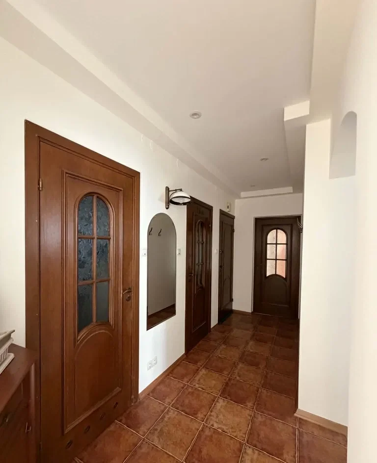Przestronne mieszkanie 75 m² z balkonem, 2 łazienki, garaż w Raszynie - zdjęcie 4