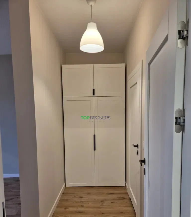 Przestronne, jasne 4 pokoje, duży balkon, garaż - zdjęcie 8