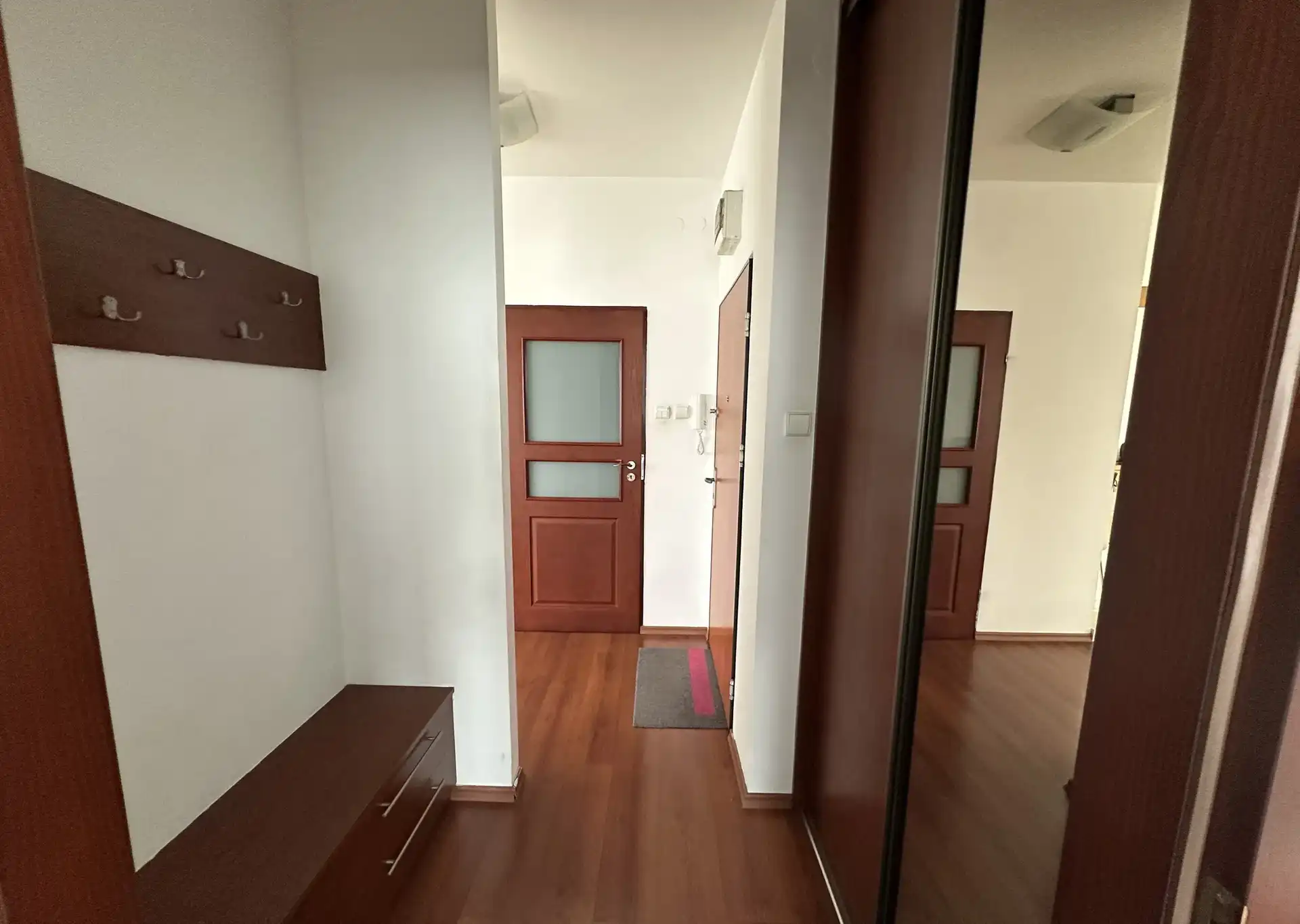 Dwupokojowe mieszkanie 56 m² do wynajęcia – metro Natolin - zdjęcie 6