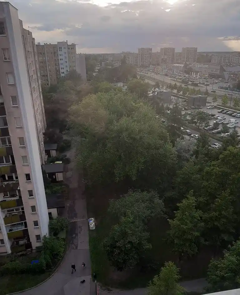 Pokój dla kobiety na Bemowie przy stacji metra - zdjęcie 3