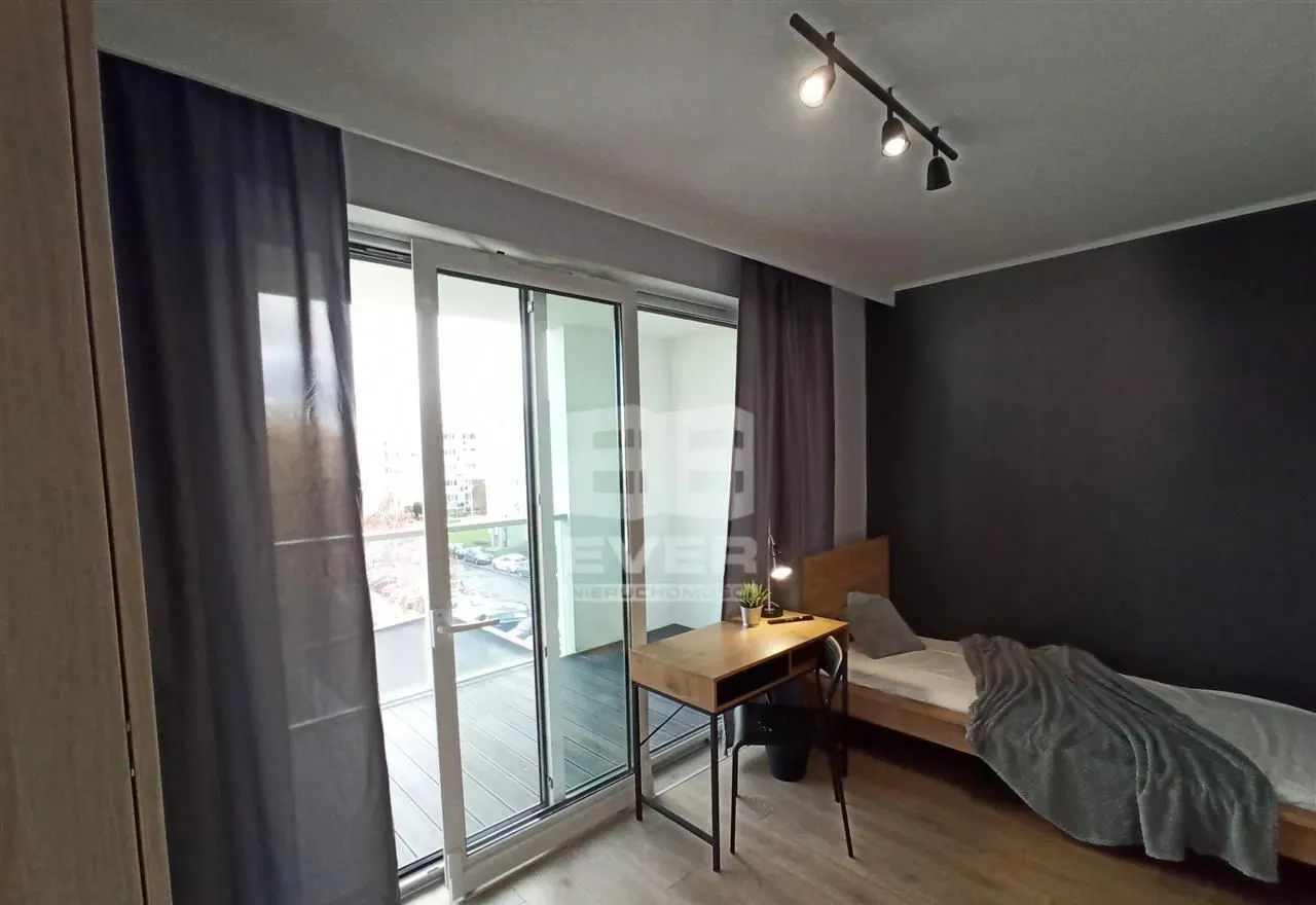 Mieszkanie dla firm (5 pokoi, 65 m2) – ul. Tatarki - zdjęcie 2