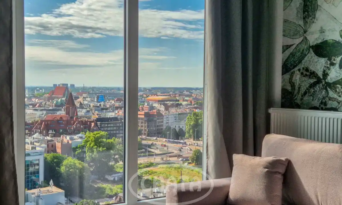 Apartament w Quorum z widokiem na panoramę miasta we Wrocławiu
