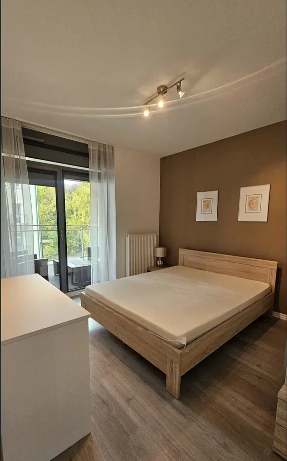Komfortowy apartament 57 m² przy ul. Leszczyńskiego przy parku Saskim - zdjęcie 5