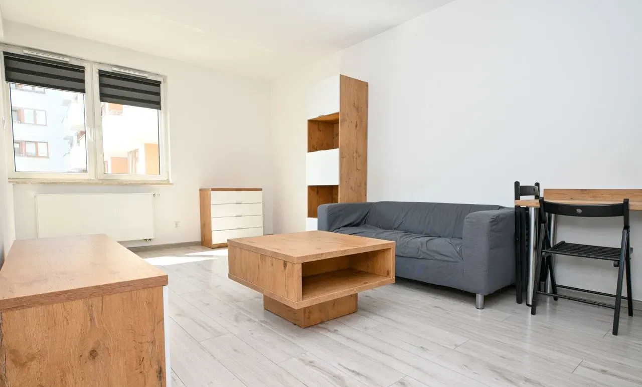2 Pokoje Ul.Dobrego Pasterza balkon - zdjęcie 3