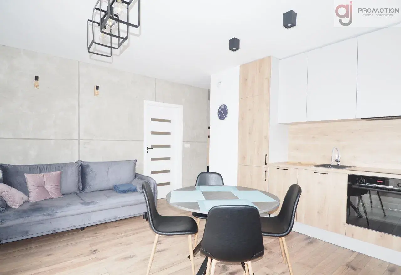 3-pokojowe mieszkanie w apartamentowcu - zdjęcie 3
