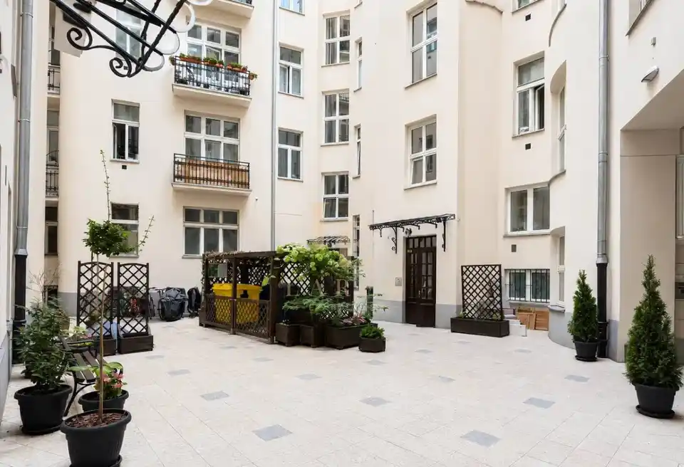 Kawalerka 35 m2 | Plac Unii |  Łazienki Królewskie - zdjęcie 10