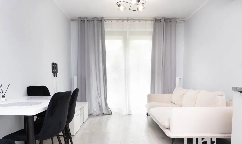 2 pokojowe | 51 m2 | oś. boh. września | Ogród - zdjęcie 7