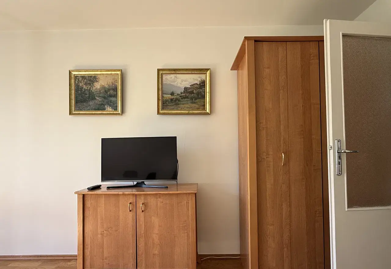 Wynajmę od zaraz 2-pokojowe mieszkanie 41 m², os. Albertyńskie - zdjęcie 3