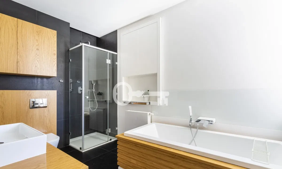 Luksusowy apartament z windą i tarasem - zdjęcie 8
