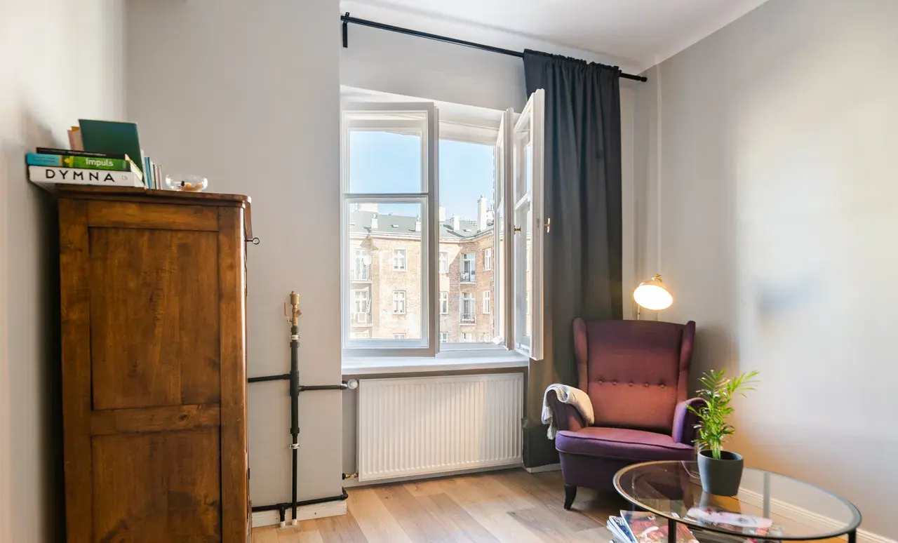 Nowoczesny apartament w sercu Warszawy z darmowym parkingiem - zdjęcie 7