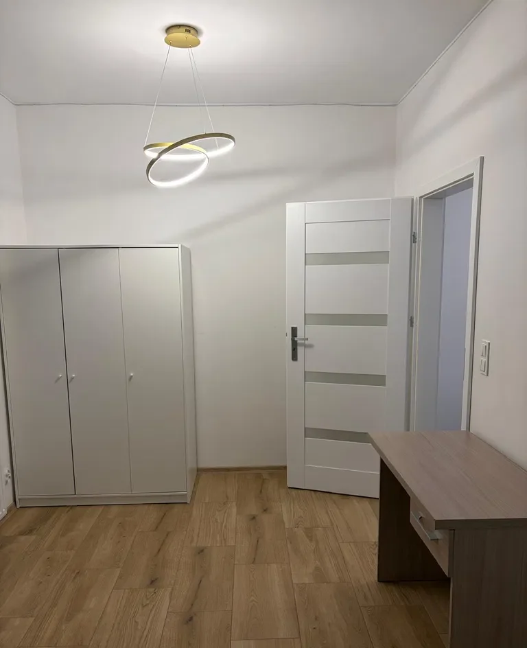 Wynajem 2-pokojowego mieszkania z balkonem - zdjęcie 5